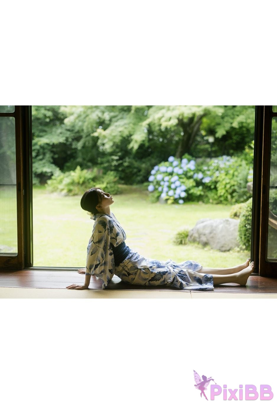 Japanese Idol Moka Hashimoto Moeka Digital only YJ PHOTO BOOK Tomoka SideB Neat and full of surprises Moka san PixiBB (27)